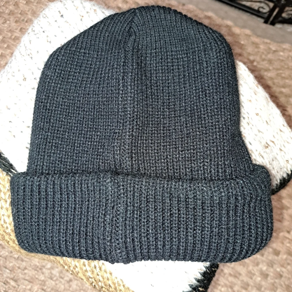 WINTER WEATHER BUNDLE. GLOVES, BEANIE, SCARF